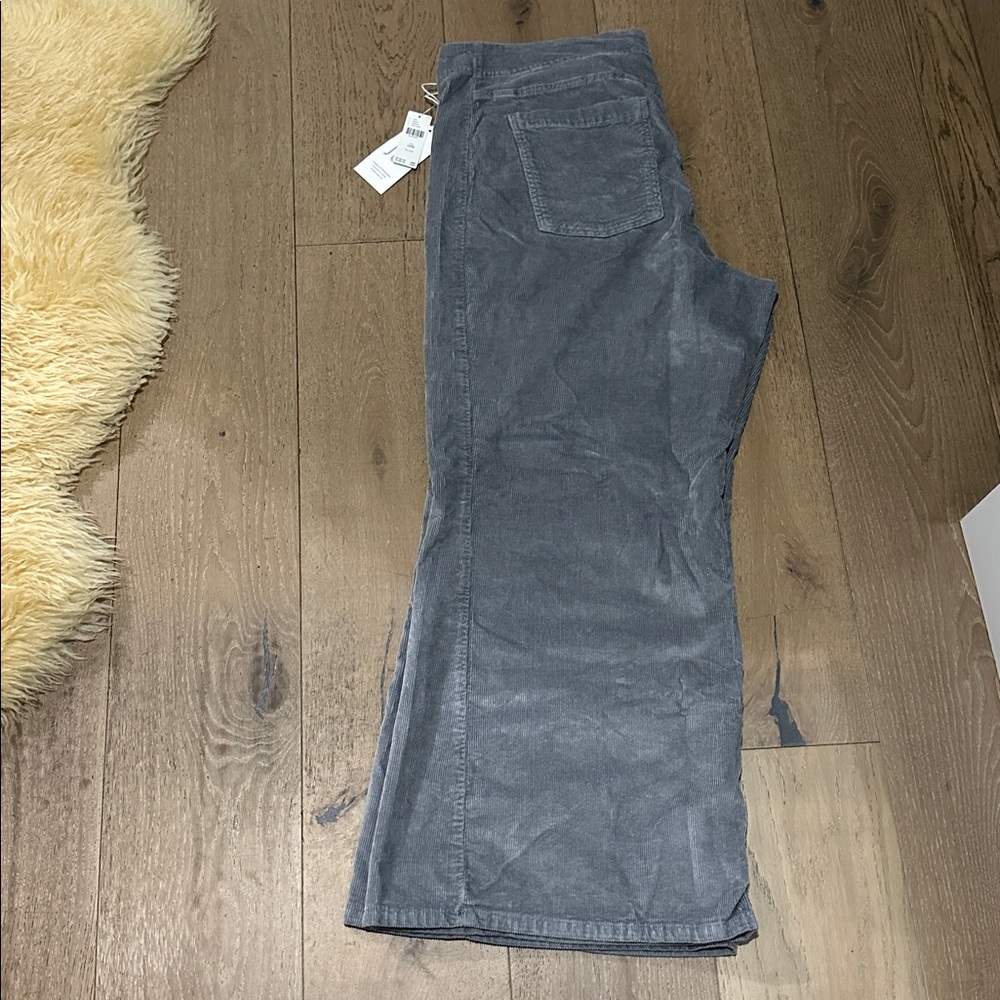 Plus size Adi Mid-Rise Frayed Relaxed Flare Jeans by Pilcro: Corduroy Edition - Picture 4 of 7